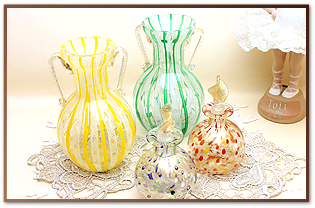 ベネチアンガラス<br />
花器（イエロー、グリーン）・香水瓶